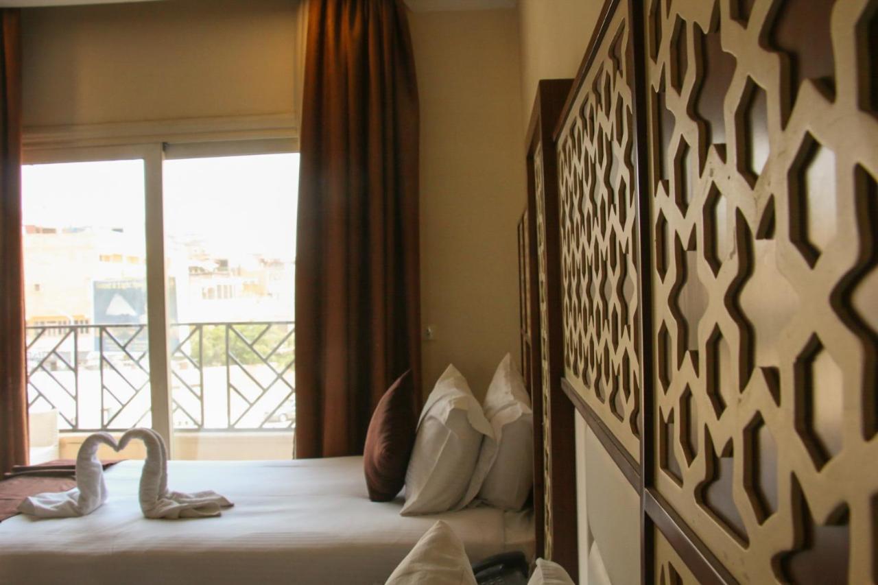 Pyramids Valley Boutique Hotel Kafret el-Gabal Exterior foto